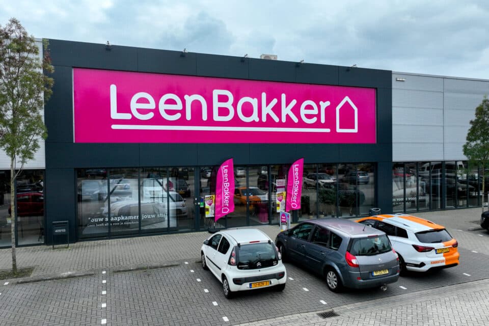 Leen Bakker, projectmanagement van winkels in Nederland en Belgie.
