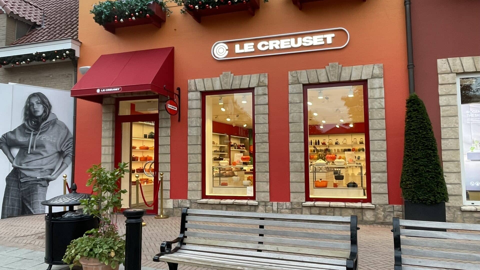 Le Creuset - Verbouwing winkel door Spect.